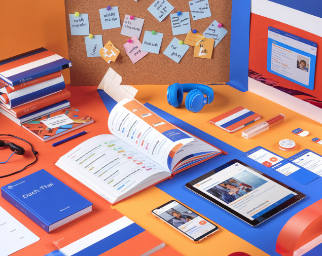 หนังสือเรียนภาษาดัตช์และโปรแกรม e-learning สำหรับคนไทย - สื่อการเรียนครบถ้วน